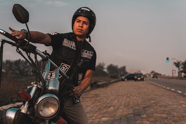 Felipe Barboza באתר PEXELS מומחה לדיני תנהלת מסילה: עורך דין דיני תעבורה