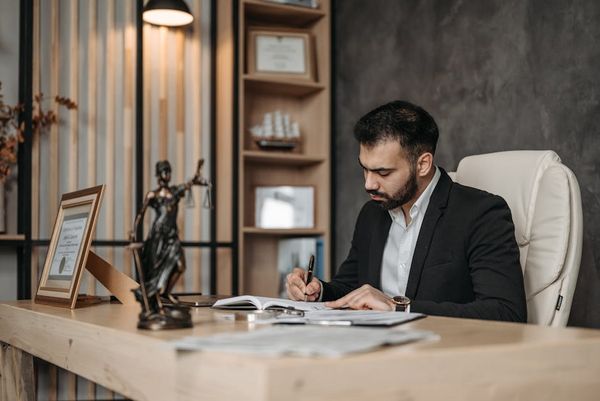 Pavel Danilyuk באתר PEXELS מומחה לדיני נהיגה במהירות מופרזת